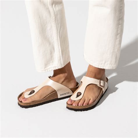 birkenstock thongs called gizeh.